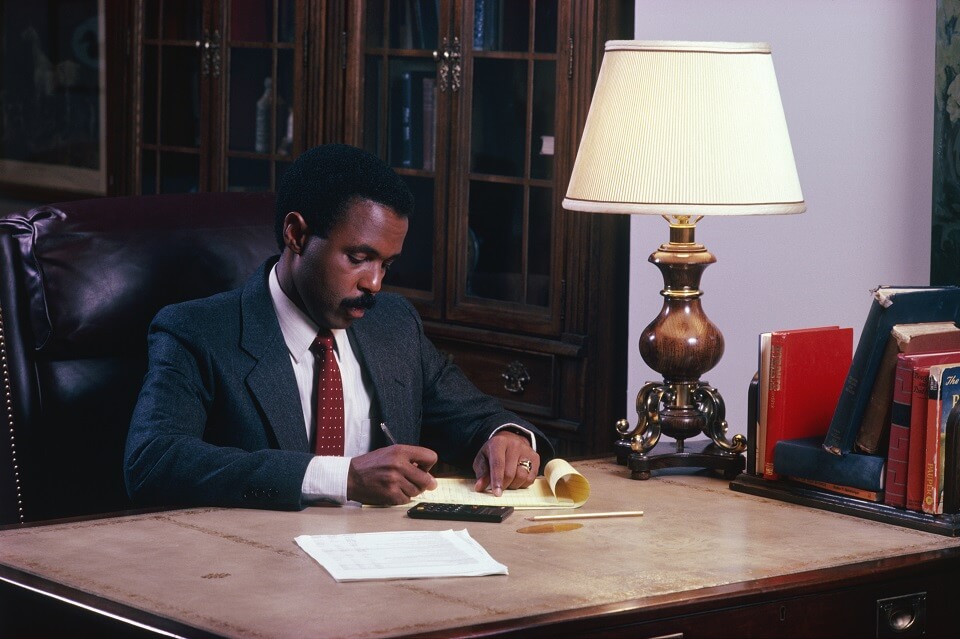 Should I Hire a Personal Injury Lawyer?